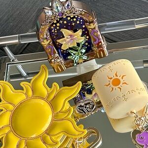 Rapunzel collection - Wallflowers, pocket holder, coin purse